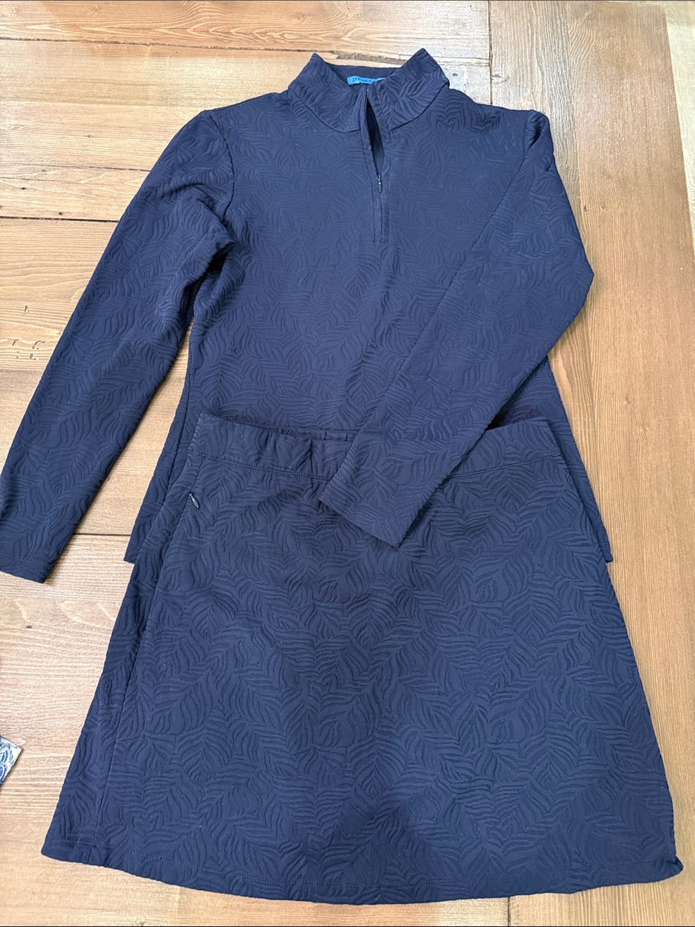 J McLaughlin Skort & 3/4 Zip Set Navy Jacard Classic Everyday Styl